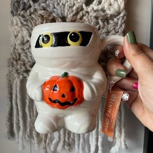 Mummy with Pumpkin Halloween Mug NWT